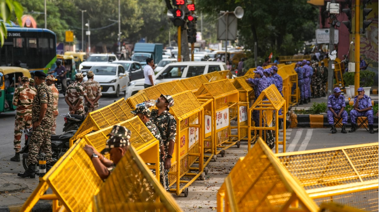 CJP प्रदर्शन से पहले दिल्ली में सुरक्षा व्यवस्था, मेट्रो प्रतिबंध और रेलवे सेवाओं में बदलाव से जुड़ी खबर