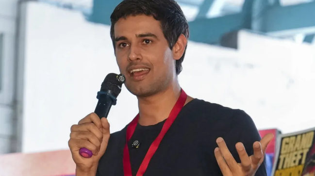 Dhruv Rathee latest news Delhi Police complaint passport funding investigation
